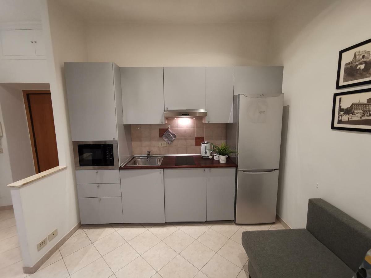 Apartamento Fontana Di Trevi - Historic Center Roma