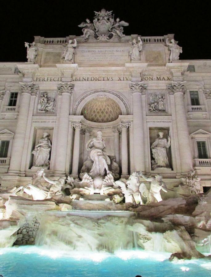 Fontana Di Trevi - Historic Center Apartamento